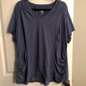 Avenue athleisure top